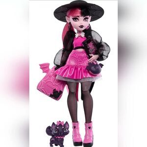 NRFB Monster High Draculaura Doll Mattel, NIB NWT
